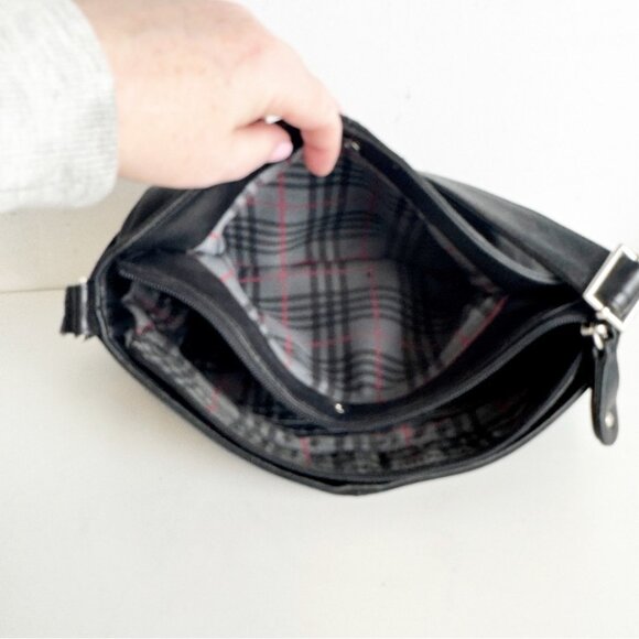 Bruno Rossi Black Leather Shoulder Bag - Picture 7 of 9